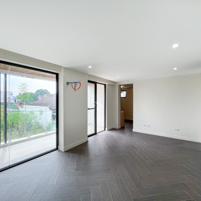 Stunning Modern Industrial House and Lot For Sale