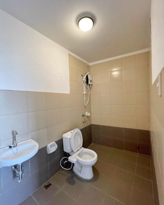 Brand New 2-Storey House for Sale in Greenwoods Executive Village