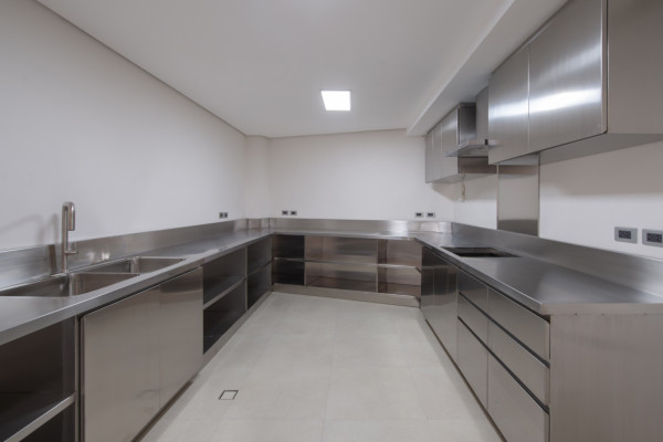 A Statuesque 5 Bedroom House and Lot for Sale in Tivoli Royale, Quezon City