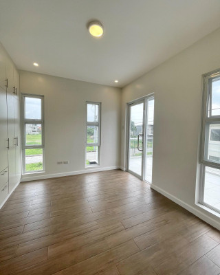 Brand New Modern House for Sale in Greenwoods Executive Village