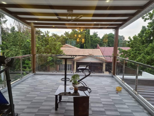 PRE-OWNED MODERN HOUSE FOR SALE