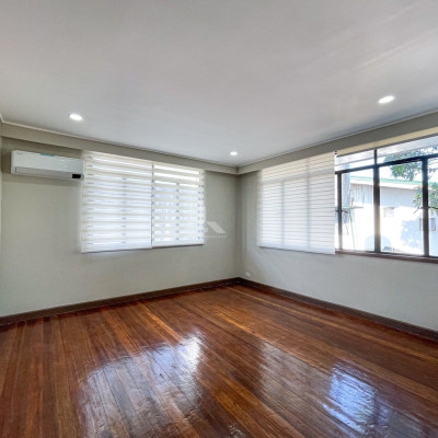 Sophisticated Newly Renovated House and Lot For Sale