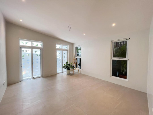 A Magnificent Dream House for Sale In Parañaque