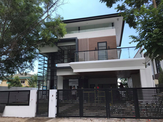 House and Lot in Talisay City, Cebu