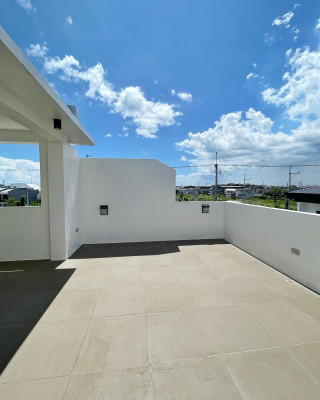 Brand New 3-Storey Modern for Sale in Greenwoods Executive Village