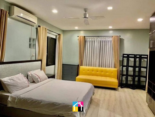 5 BEDROOM READY FOR OCCUPANCY HOUSE WITH 3 CAR PARKING IN BANILAD MANDAUE CEBU