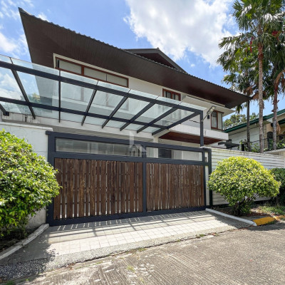 Sophisticated Modern Contemporary House and Lot For Sale in Filinvest II