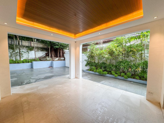 An Elegant 4 Bedroom House and Lot for Sale