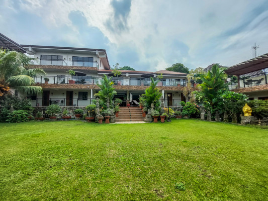 3 Storey House and Lot for Sale in Los Baños Calamba Laguna