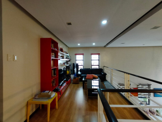 Modern 2 Story House For Sale