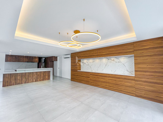 Superb Newly Built Modern House and Lot For Sale