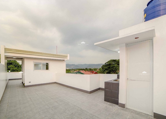 4-Storey House and Lot for Sale in Filinvest 2, Quezon City!