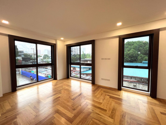 Graceful Brand New Townhouse For Sale In Quezon City