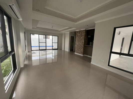 Brandnew Modern House for Sale in a secured subd near Clark