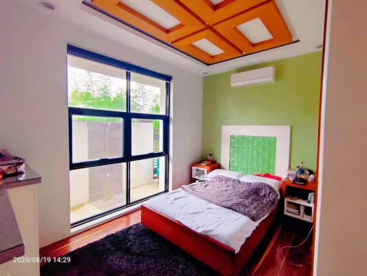 MODERN THREE STOREY HOUSE FOR SALE