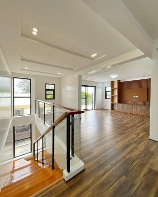 Beautiful Brand New 3-Storey House for Sale in Greenwoods