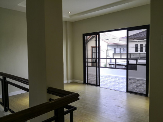 Modern 2-storey Home for Sale