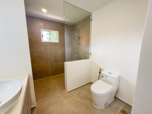 A Stellar 5 Bedroom House and Lot for Sale in San Pedro, Laguna