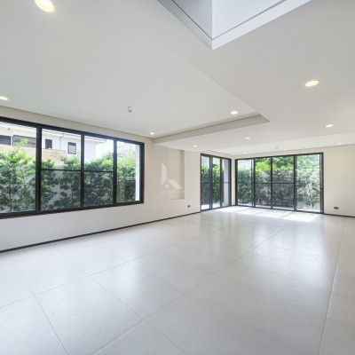 Elegant Modern House and Lot For Sale in Verdana Homes
