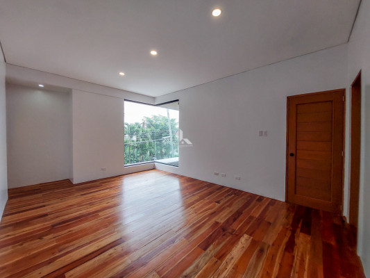 Brand New House and Lot for Sale in Merville Park, Paranaque City