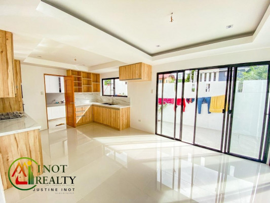 Elegantly Finished Single attached House and Lot