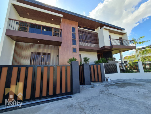 ELEGANT HOUSE AND LOT FOR SALE IN GREENWOODS TAYTAY NEAR CAINTA, PASIG AND BGC
