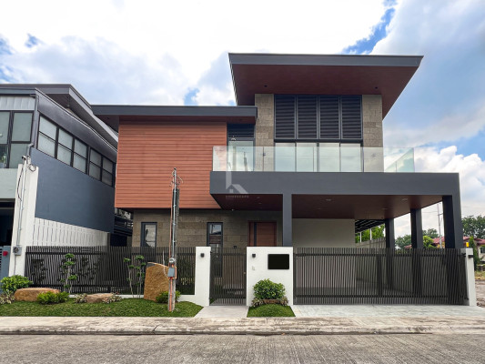 Stunning Modern Industrial House and Lot for Sale