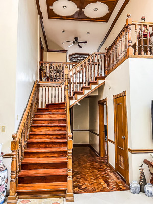 Modern Contemporary 2-Storey Corner House For Sale located in Alabang