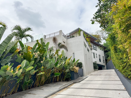 A Rare Gem for Sale in Loyola Grand Villas, Quezon City