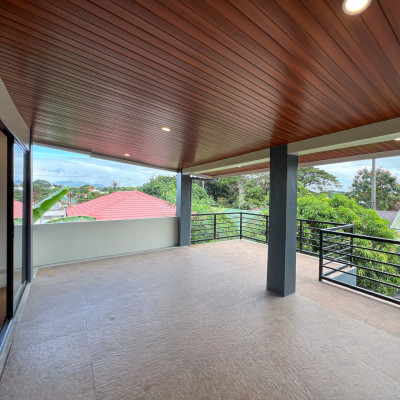 Impressive Modern Industrial House and Lot For Sale
