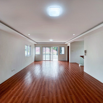 Stylish Modern Contemporary House and Lot For Sale i