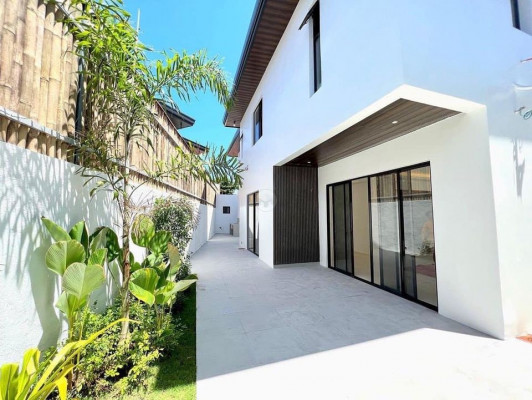 Brand New House and Lot For Sale at BF Homes Parañaque
