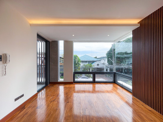 Luxurious Modern Contemporary House and Lot For Sale