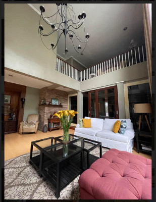 A Statuesque House and Lot for Sale in Xavierville, QC