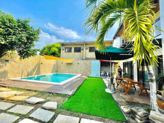 HOUSE AND LOT FOR SALE