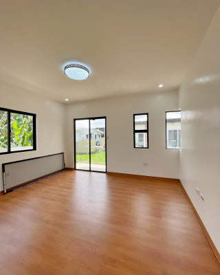 Brand New Modern House for Sale in Greenwoods Executive Village