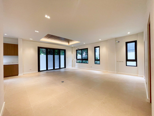 Sophisticated Modern Contemporary House and Lot in Lindenwood Residences