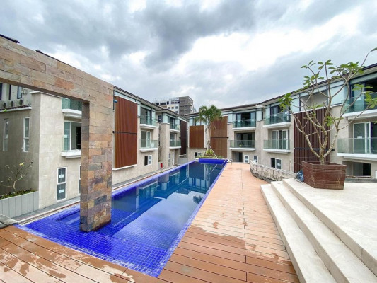 Modern Townhouse For Sale In New Manila, Quezon City