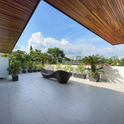 Breathtaking Brand New Modern House and Lot For Sale