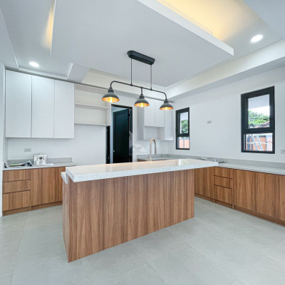 Superb Modern Contemporary House and Lot For Sale