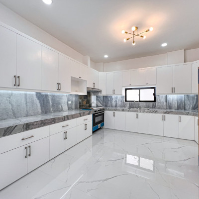 Sophisticated Designer Home For Sale
