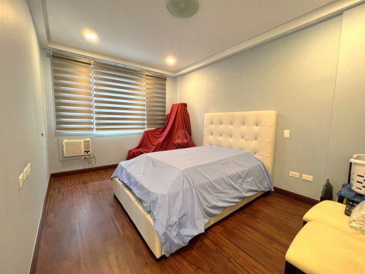 Harmonious Comfy Townhouse For Sale In New Manila