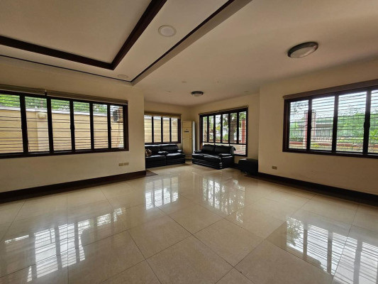 An Enchanting Colossal House for Sale in Las Piñas City