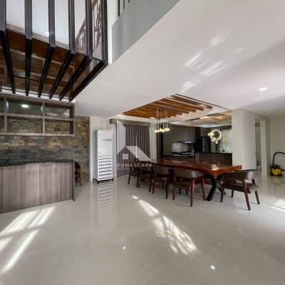 Pleasing Modern Contemporary House and Lot For Sale in Twin Lakes Tagaytay