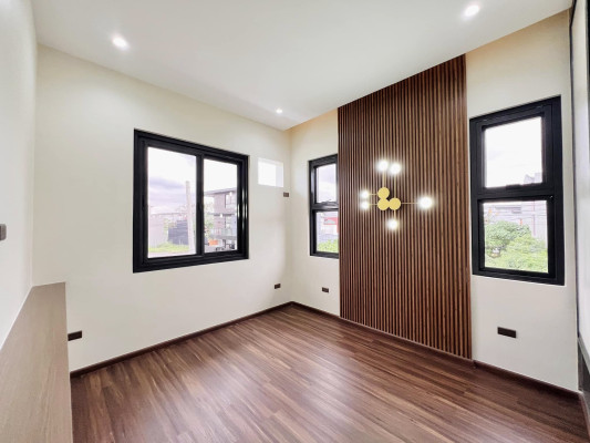 Own this Brand-New 3-Bedroom Corner House