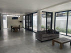 Grab this Spacious 4-Bedroom House in Lindenwood Residences