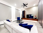 Remarkable modern concrete home for sale located in Sun Valley Estates