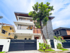 Breathtaking Modern Contemporary House and Lot