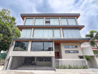 Elegant Modern Contemporary Home For Sale