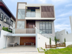 Remarkable Modern Contemporary House and Lot